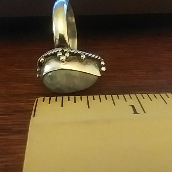 Ring - Picture 4 of 4